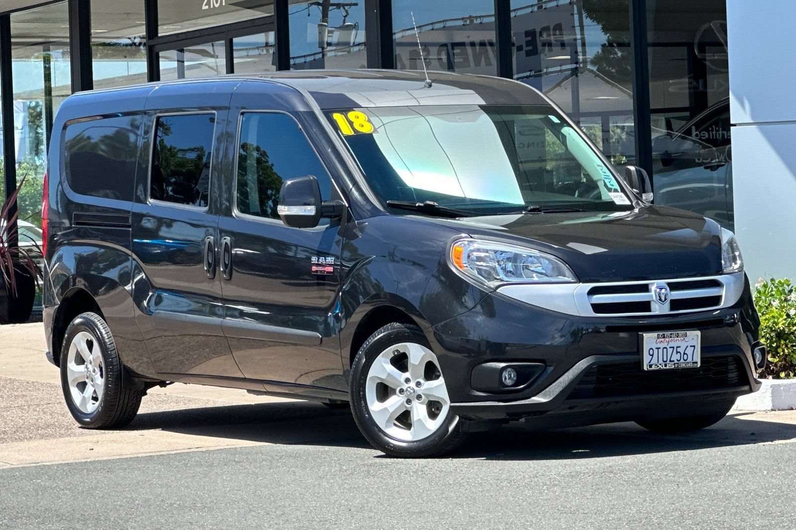 Used 2018 RAM ProMaster City SLT FWD image 2