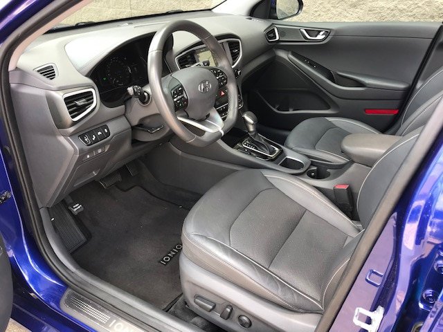 Used 2019 Hyundai Ioniq Limited w/ Ultimate Package 02 FWD image 5