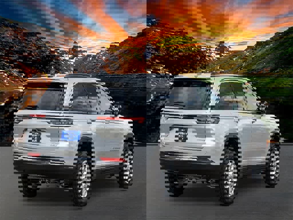 New 2024 Jeep Grand Cherokee Laredo X w/ Luxury Tech Group I image 5