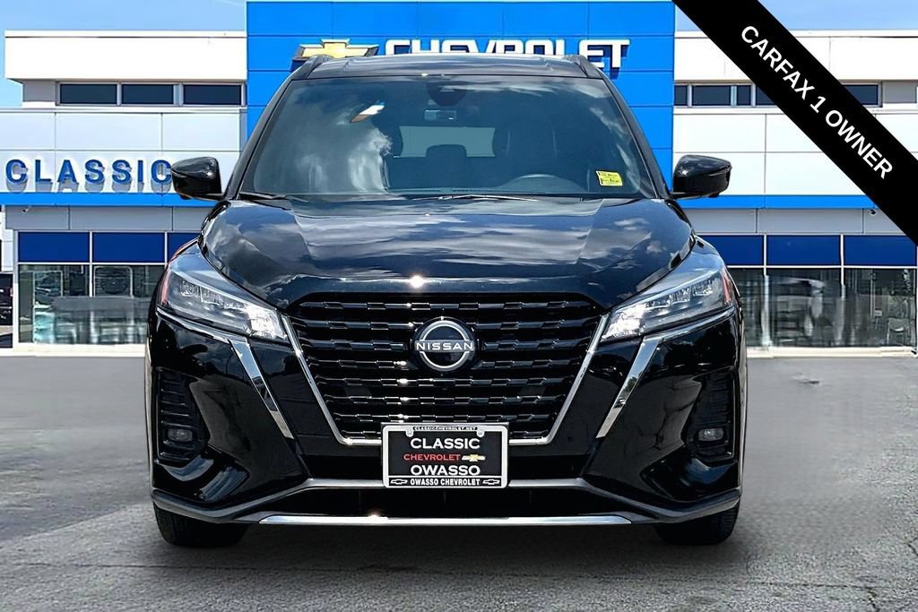 Used 2023 Nissan Kicks SR w/ SR Premium Package FWD image 17