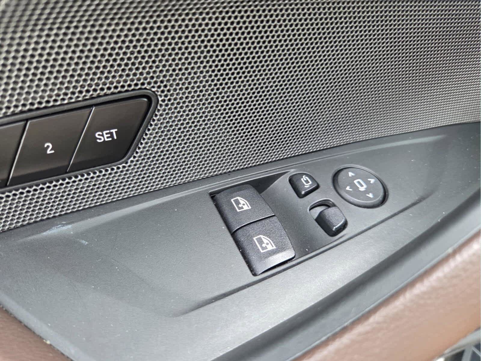 Certified 2024 BMW M440i Coupe w/ Premium Package RWD image 21
