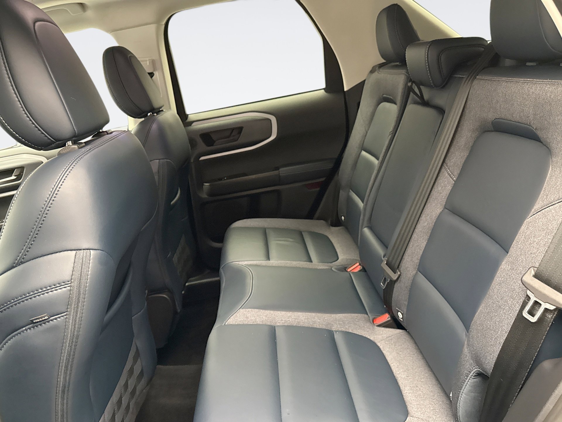 Used 2024 Ford Bronco Sport Outer Banks w/ Tech Package image 18