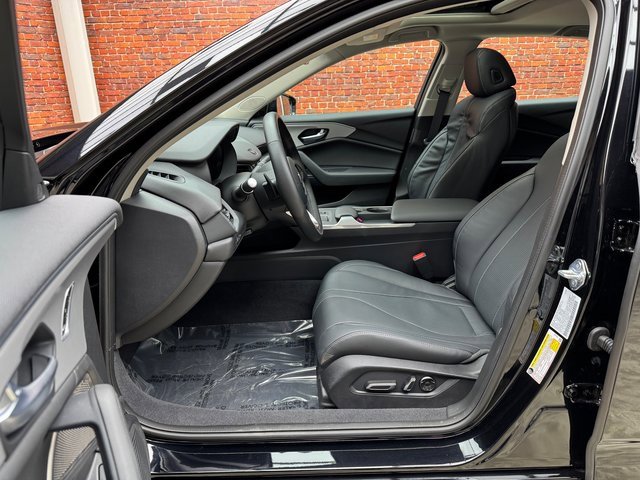 Used 2025 Acura TLX w/ Technology Package image 22