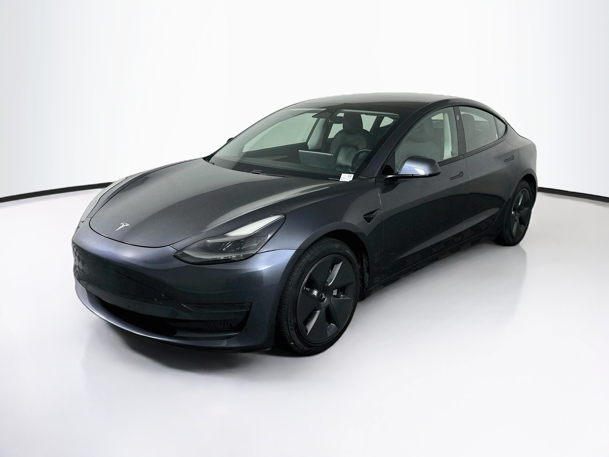 Used 2021 Tesla Model 3 Standard Range Plus RWD image 3