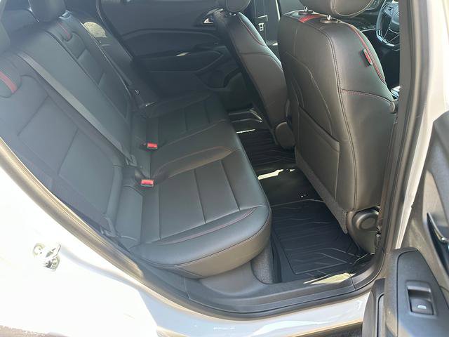 New 2025 Chevrolet Trax RS w/ Sunroof Package image 8