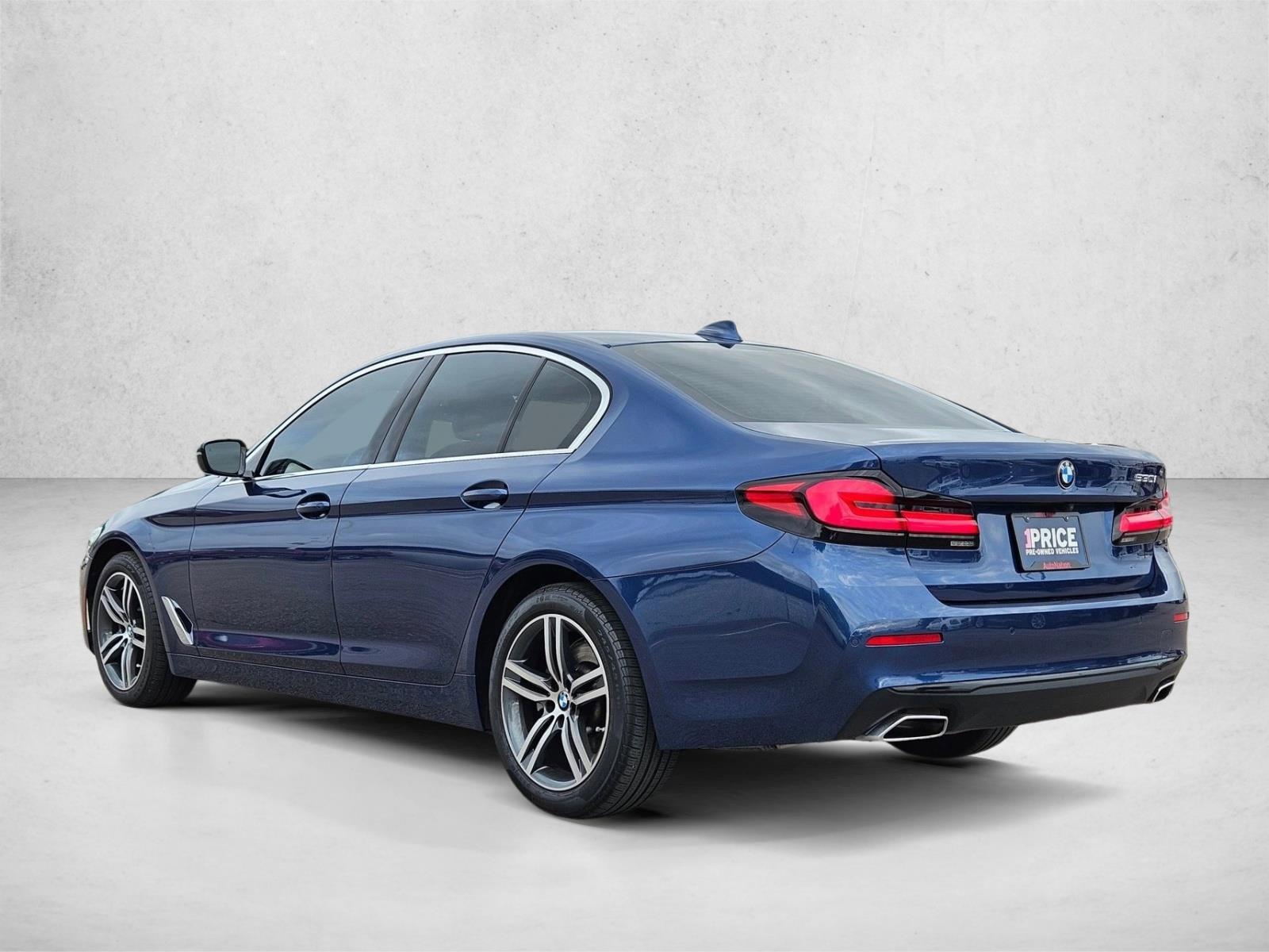 Used 2023 BMW 530i w/ Premium Package RWD image 8