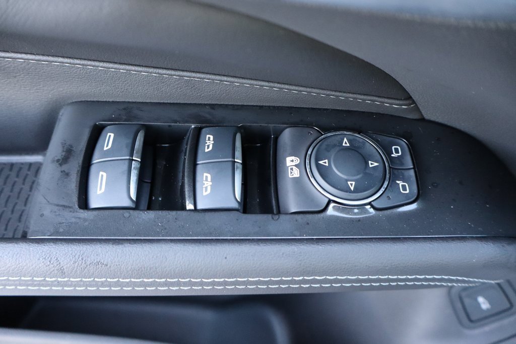 Used 2025 Cadillac CT4 Premium Luxury image 7