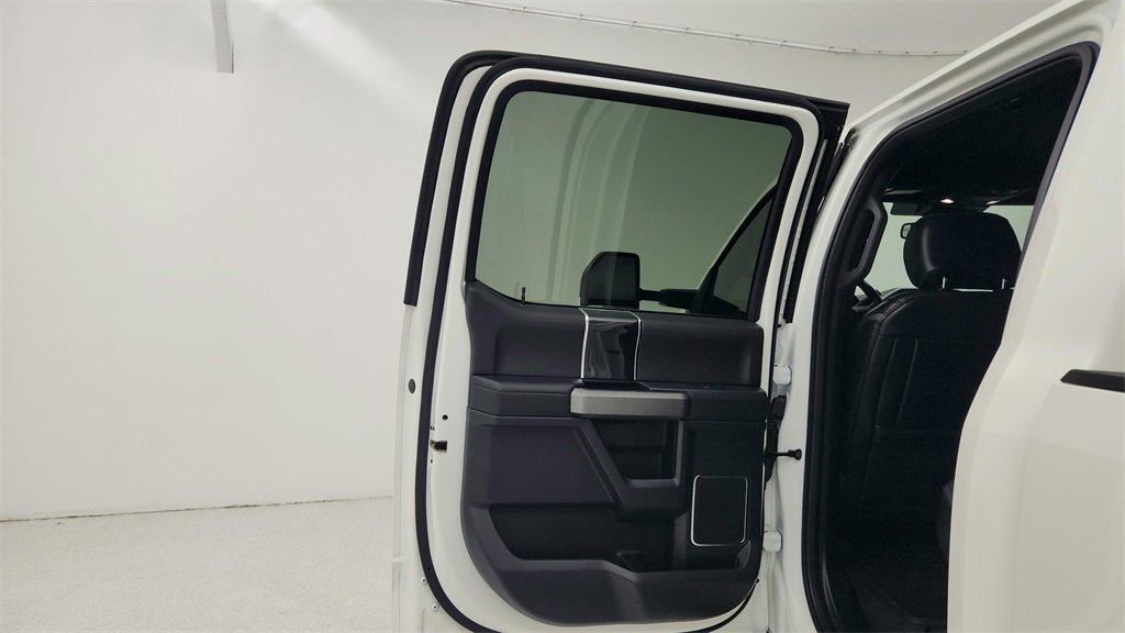 Used 2022 Ford F250 Platinum w/ Tremor Off-Road Package image 25