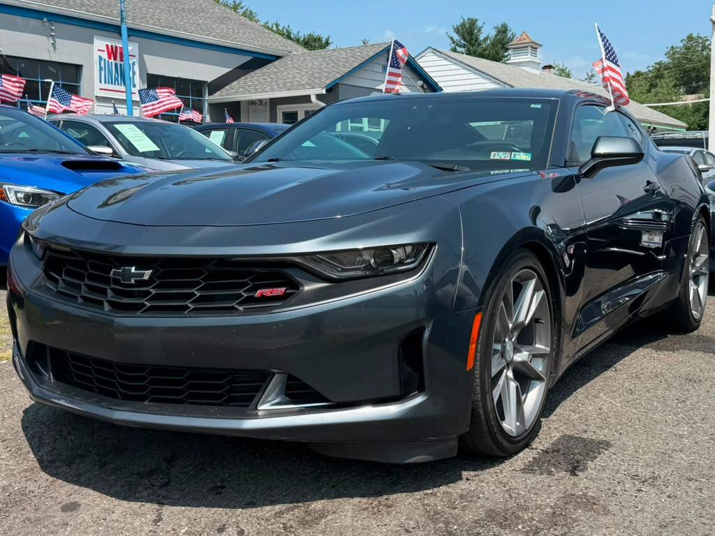 Used 2019 Chevrolet Camaro LT w/ RS Package RWD image 9