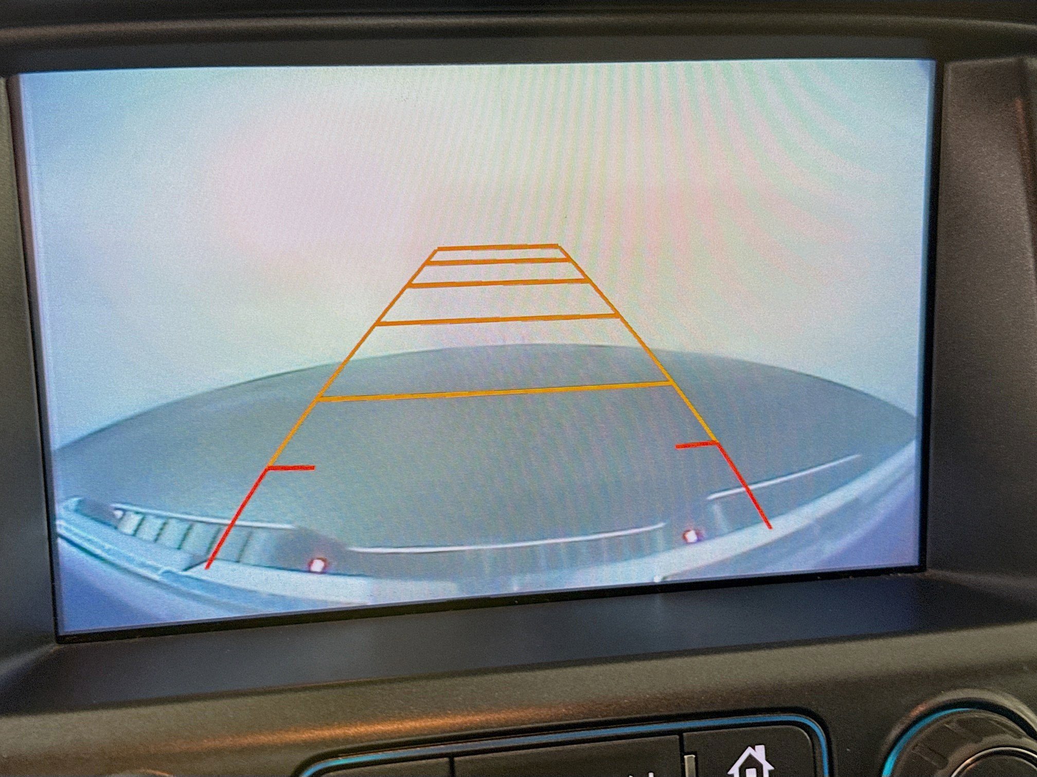 Used 2017 GMC Canyon SLE image 19