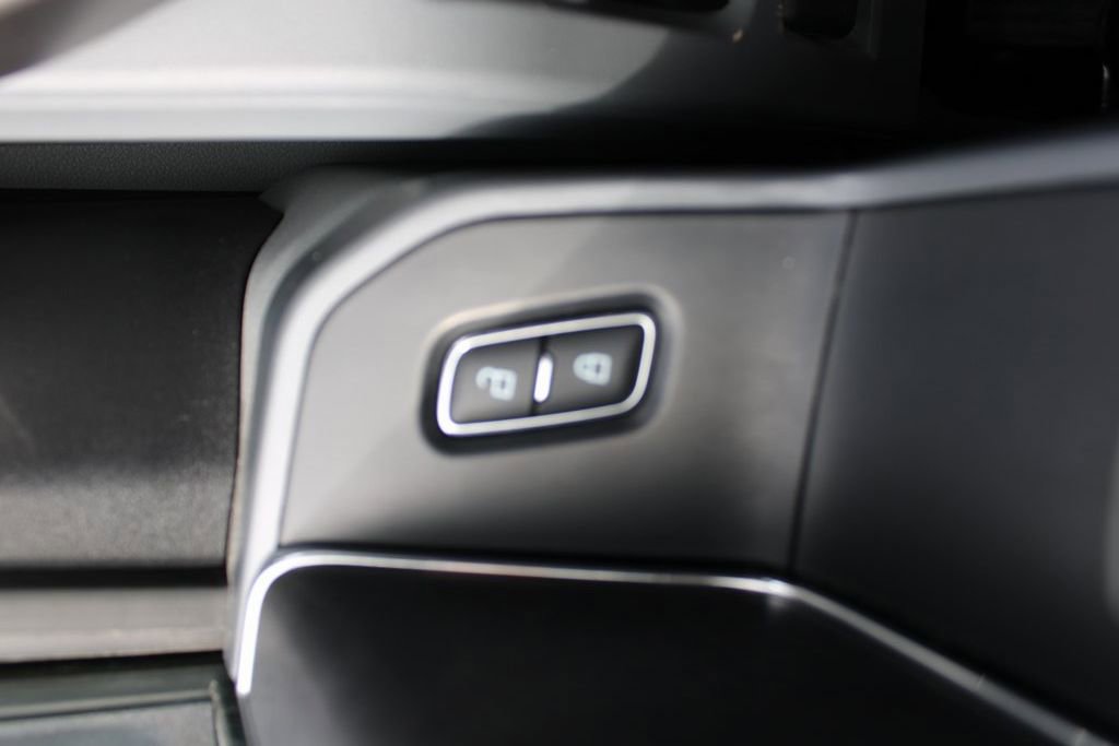 Used 2024 Ford F150 XLT w/ Tow/Haul Package image 24