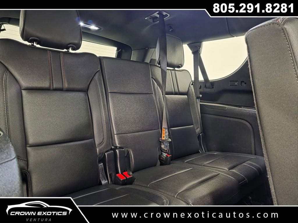 Used 2025 Chevrolet Suburban RST w/ Sun And Tow Package image 14