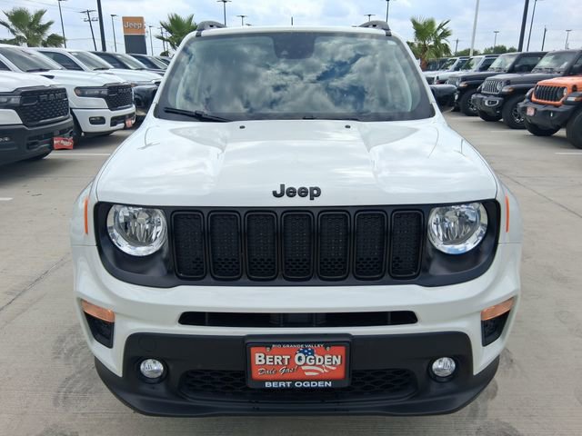 Used 2023 Jeep Renegade Altitude AWD/4WD image 2