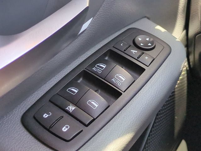 Used 2019 RAM 1500 Big Horn RWD image 21