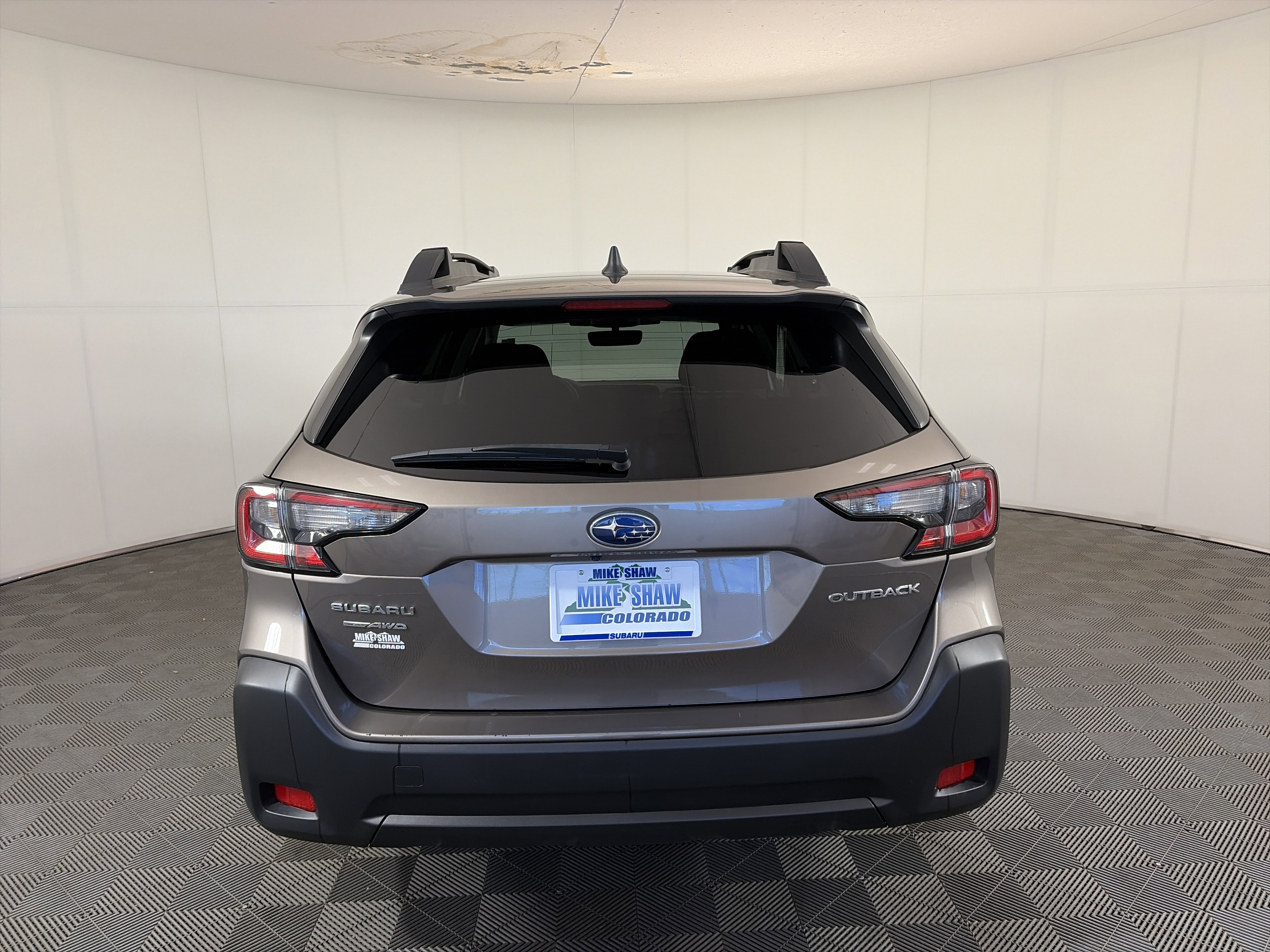 Used 2023 Subaru Outback Premium image 6