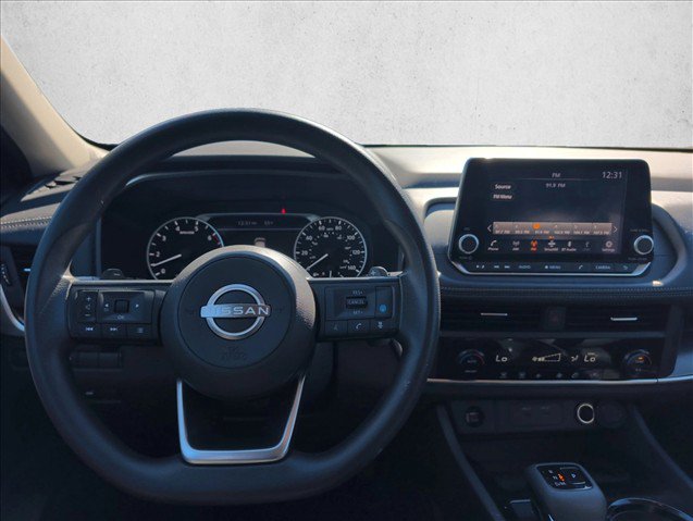 Used 2024 Nissan Rogue SV AWD/4WD image 19