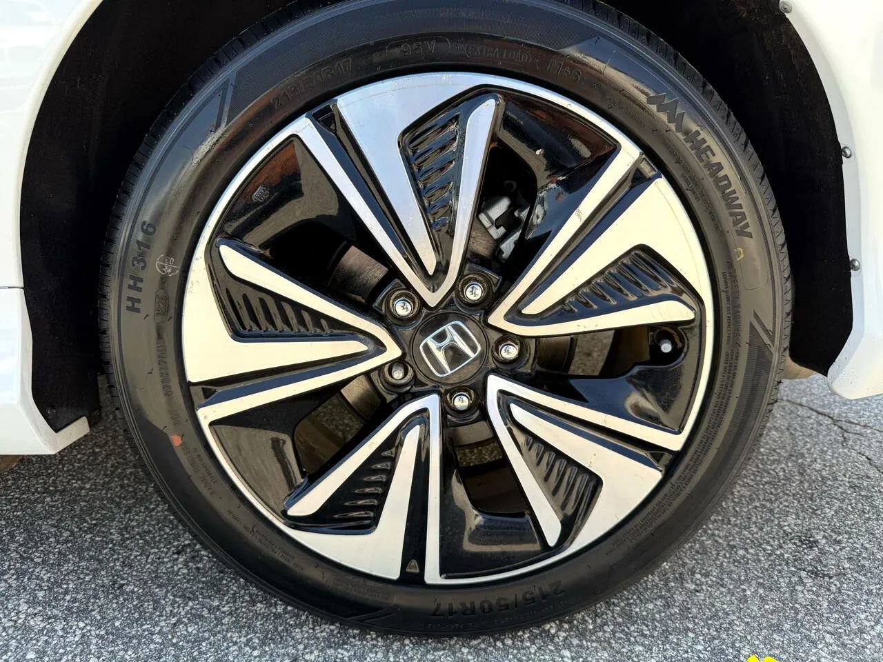 Used 2017 Honda Civic EX-L image 31