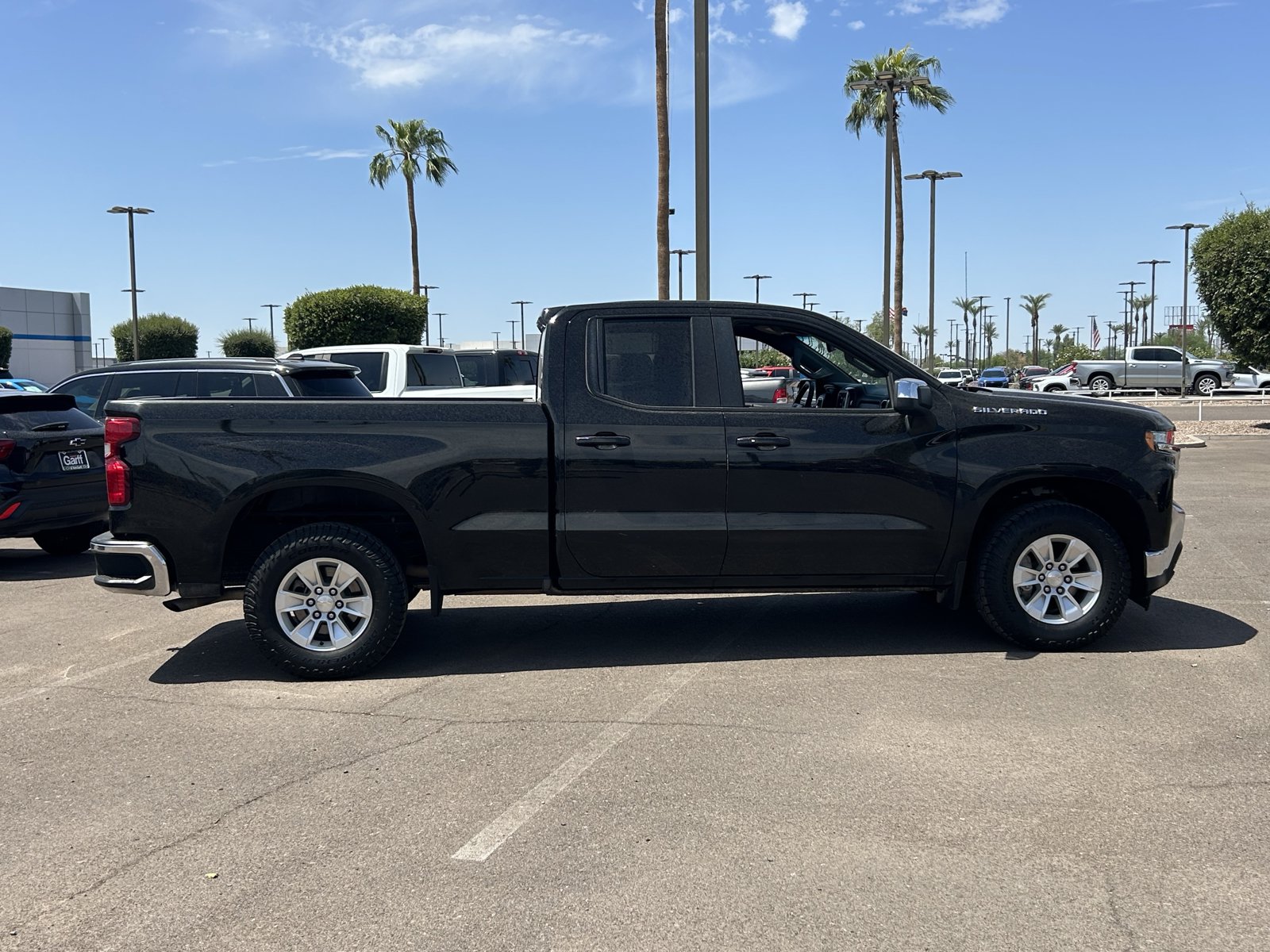 Used 2020 Chevrolet Silverado 1500 LT w/ All-Star Edition RWD image 6