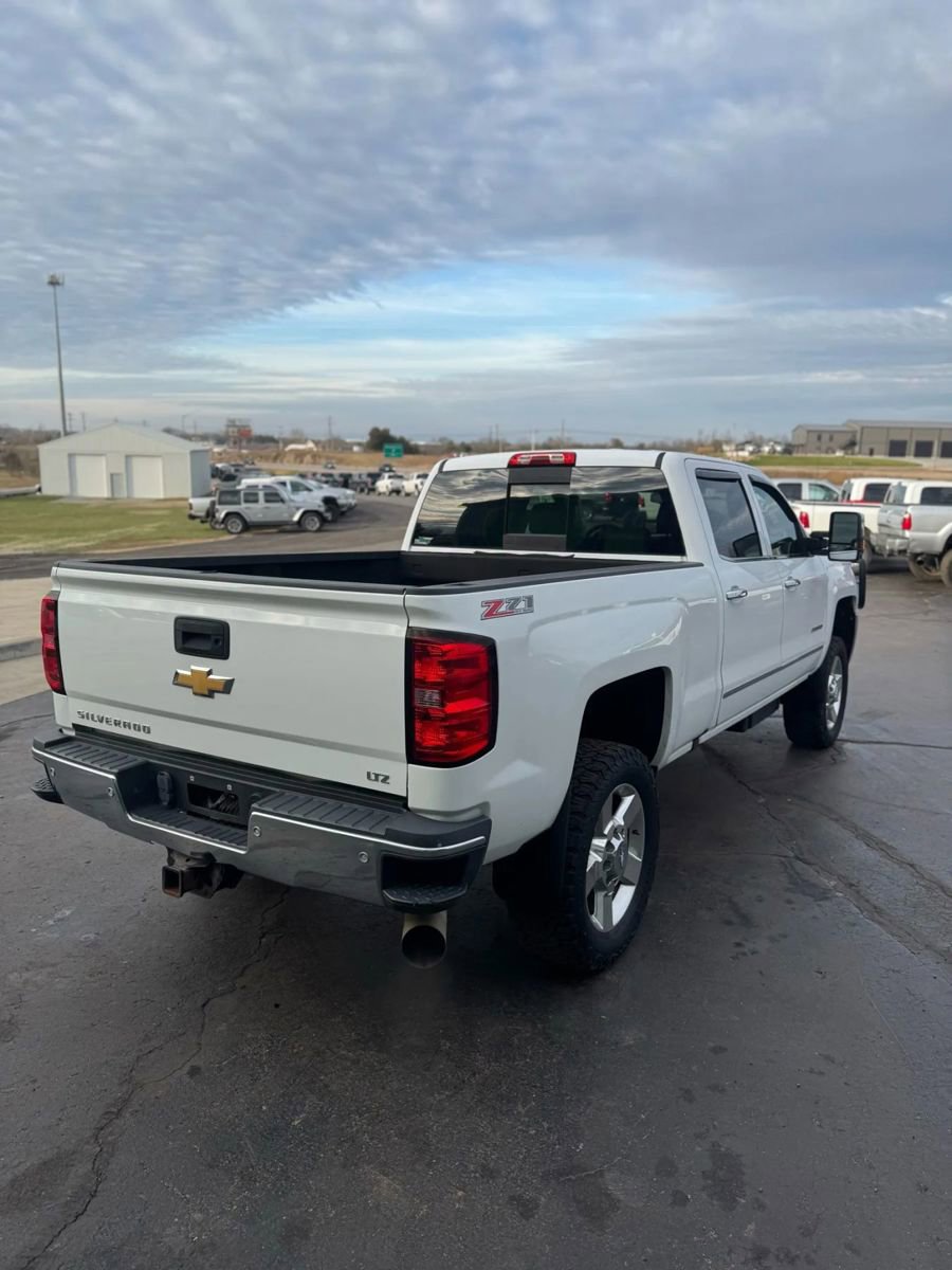 Used 2016 Chevrolet Silverado 2500 LTZ w/ Duramax Plus Package image 6