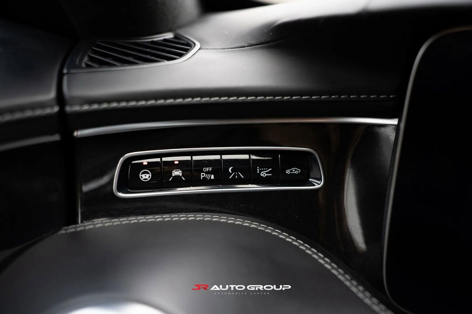 Used 2018 Mercedes-Benz S 63 AMG 4MATIC Coupe image 16