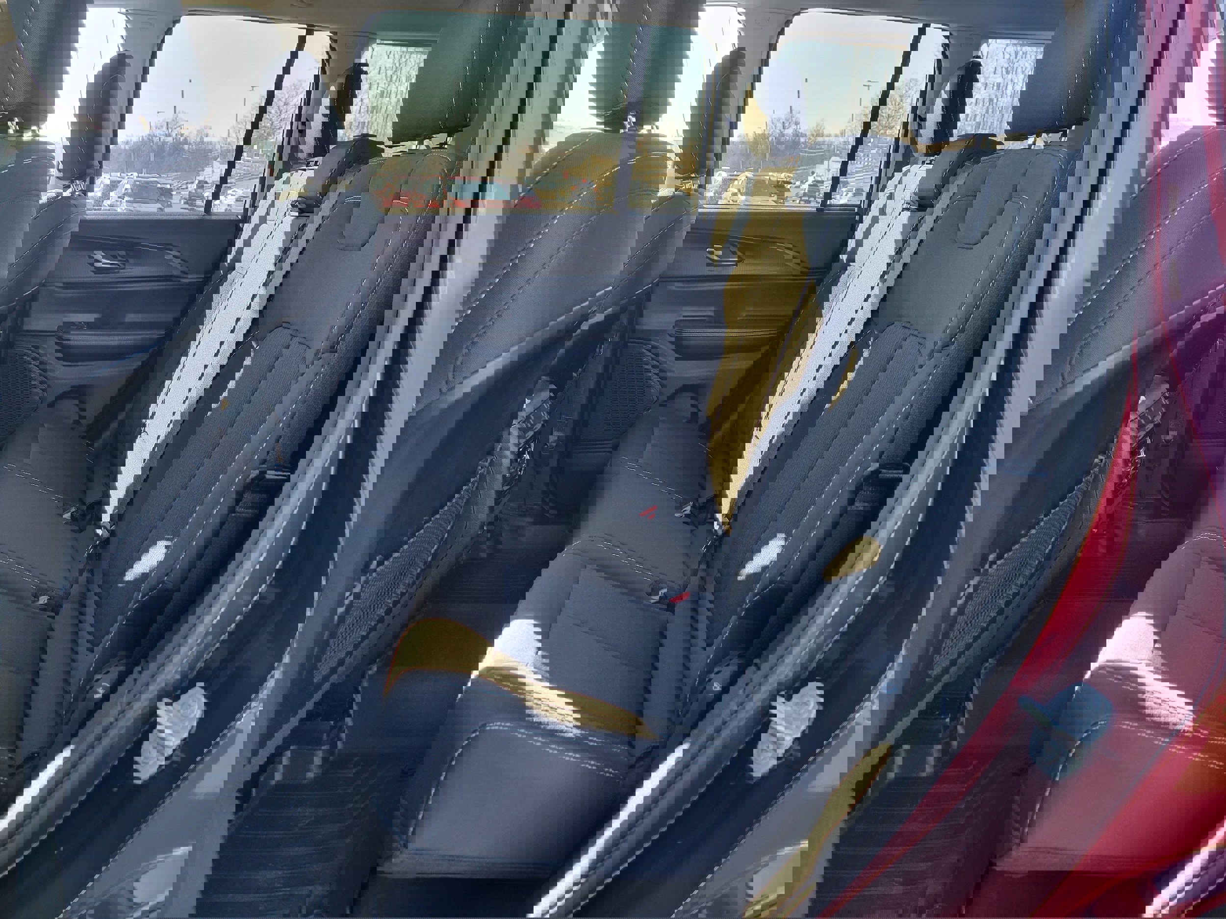 Used 2023 Jeep Grand Cherokee Laredo w/ Luxury Tech Group I image 30