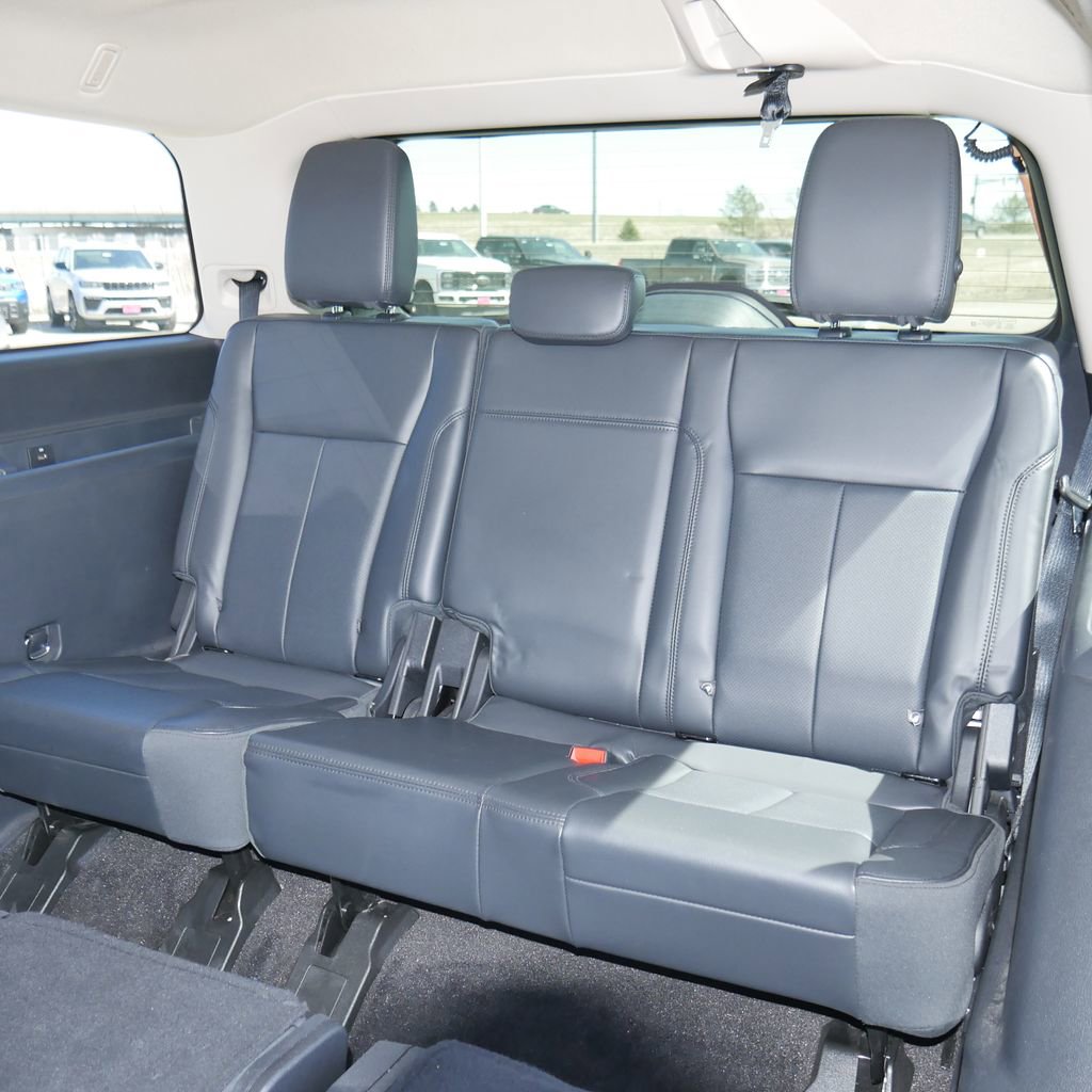 Used 2022 Ford Expedition XLT AWD/4WD image 23