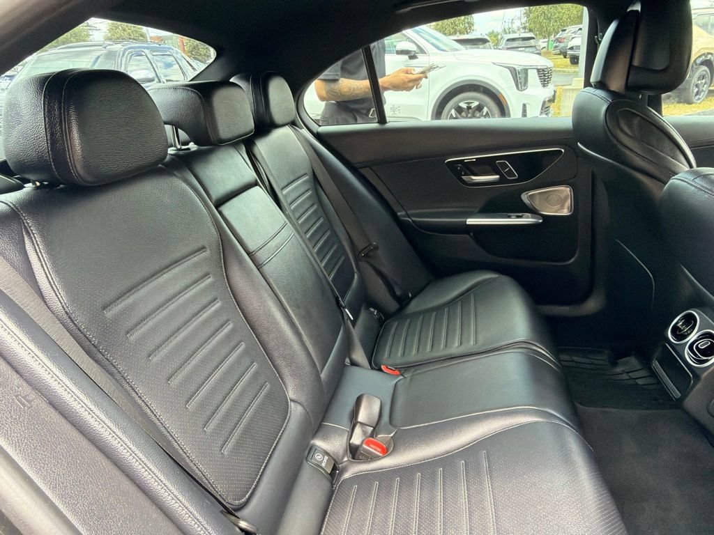 Used 2022 Mercedes-Benz C 300 4MATIC Sedan image 12