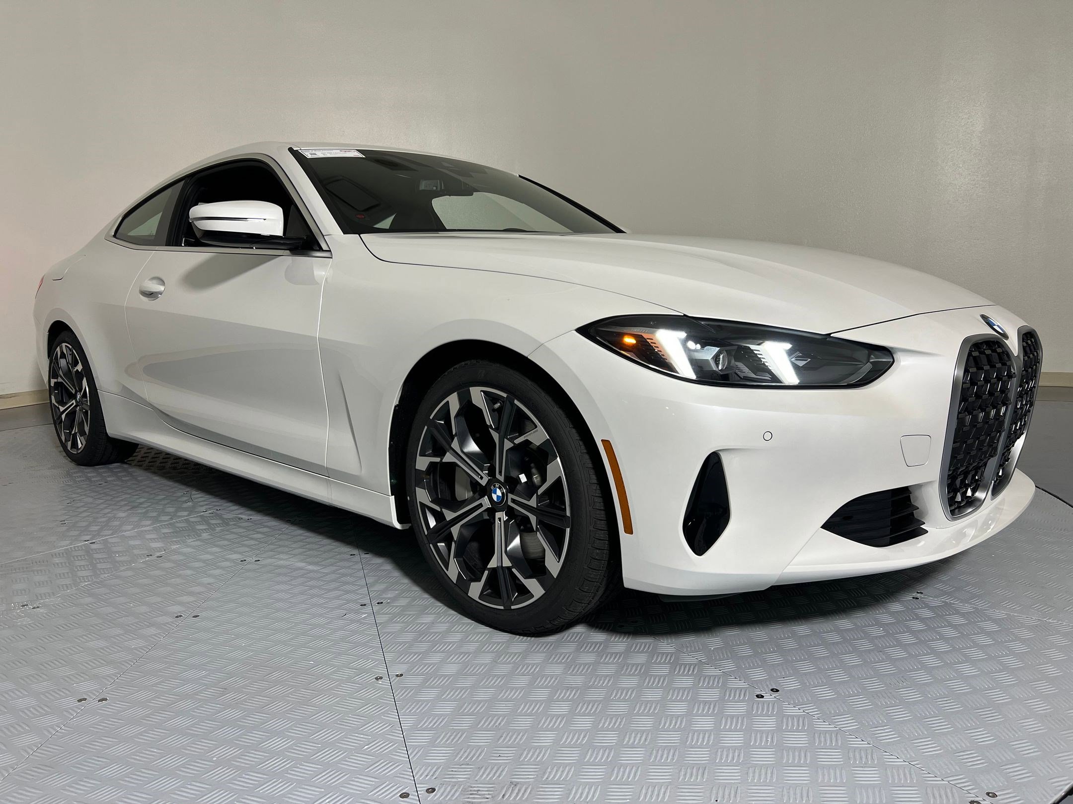 New 2026 BMW 430i Coupe w/ Premium Package RWD image 6