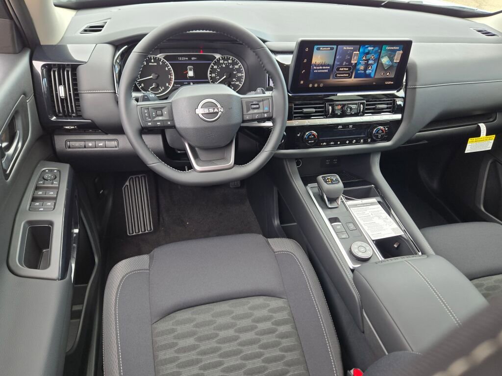 New 2026 Nissan Pathfinder SV AWD/4WD image 17