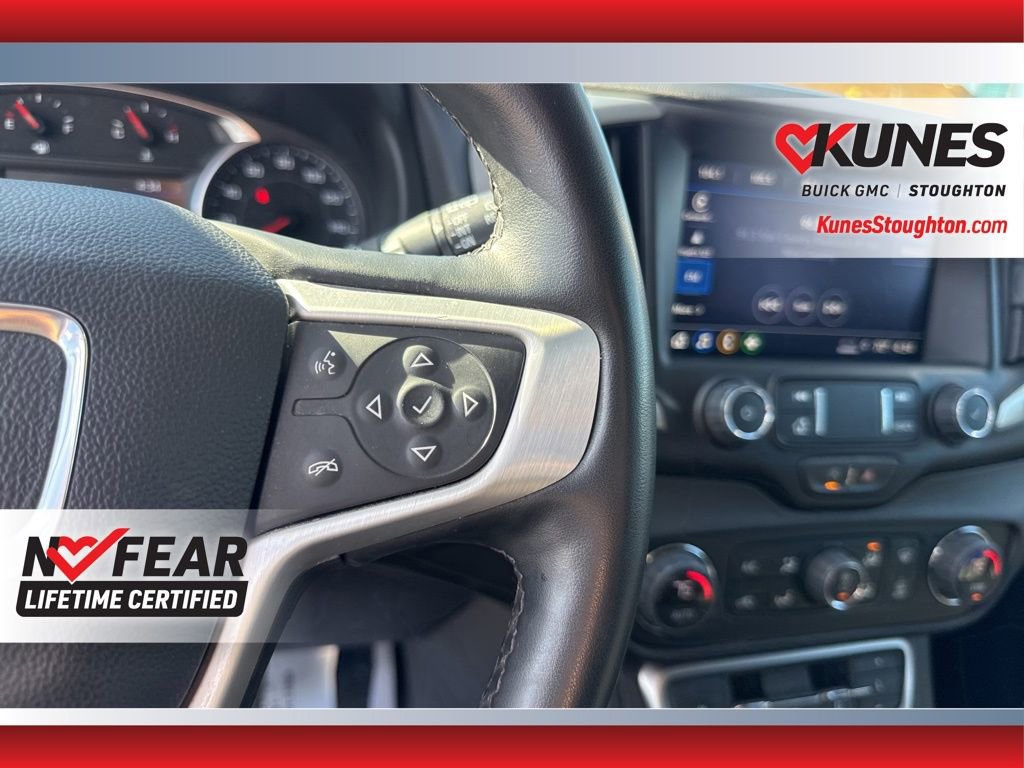 Used 2024 GMC Terrain SLT AWD/4WD image 30