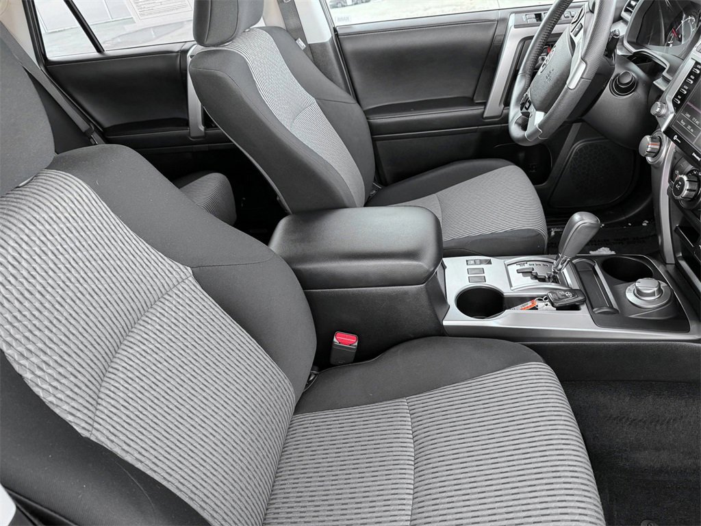 Used 2024 Toyota 4Runner SR5 image 27