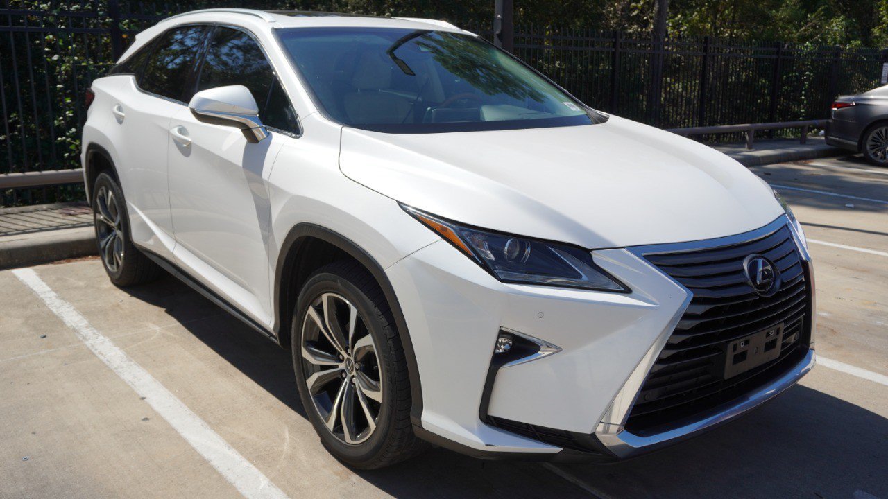 Used 2018 Lexus RX 350 FWD w/ Premium Package image 3