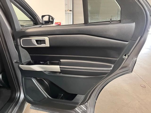Used 2023 Ford Explorer XLT w/ Equipment Group 202A image 15