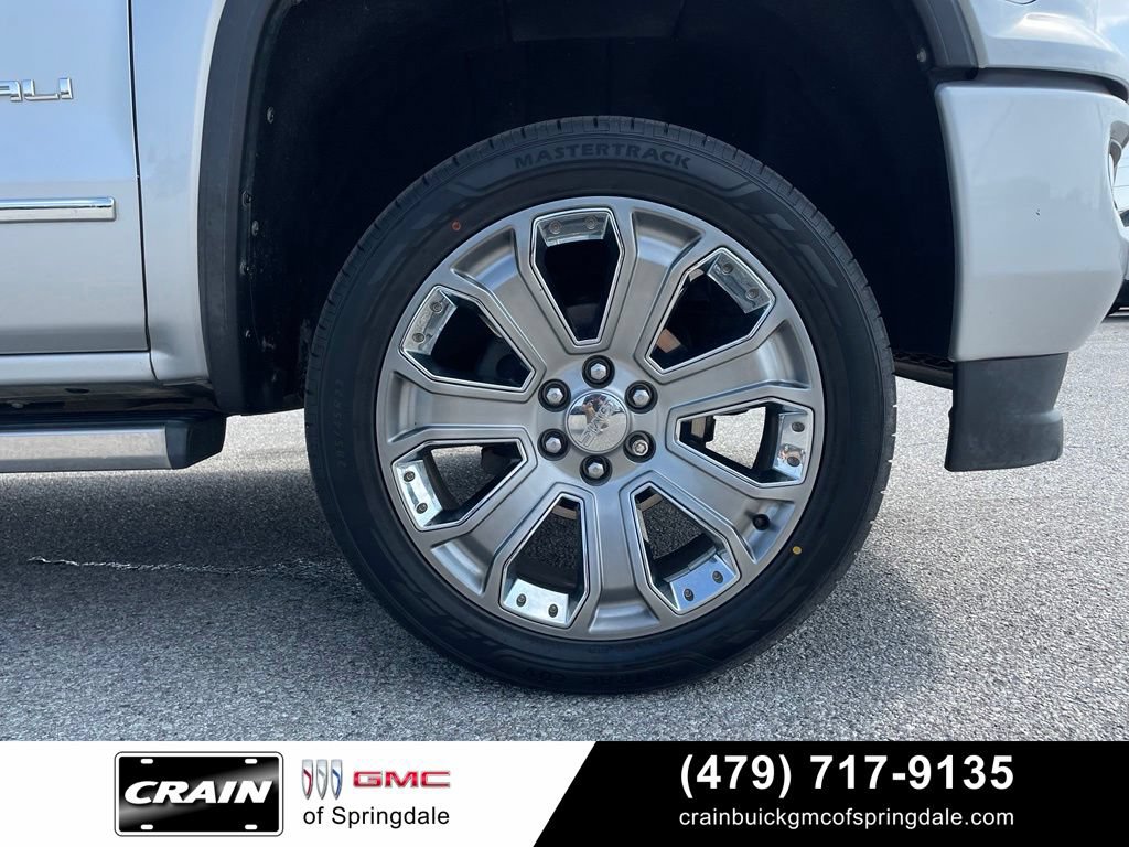 Used 2018 GMC Sierra 1500 Denali w/ Denali Ultimate Package AWD/4WD image 31
