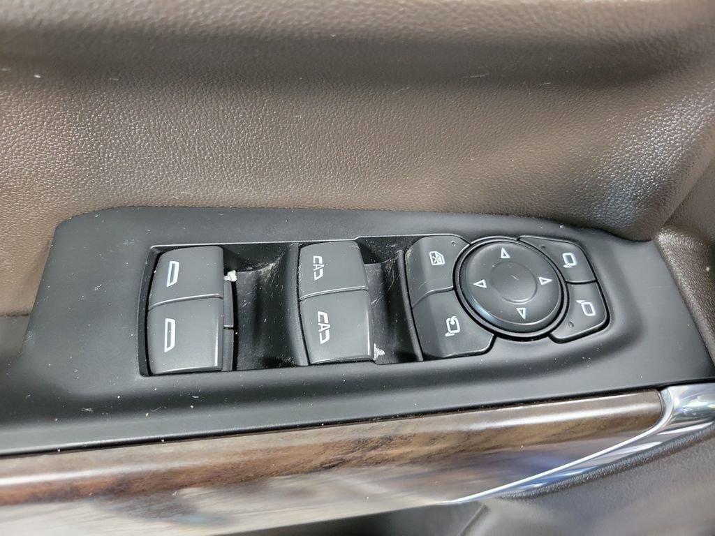 Used 2022 GMC Sierra 1500 SLT AWD/4WD image 39