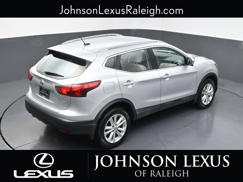 Used 2018 Nissan Rogue Sport SV w/ SV Technology Package FWD image 27