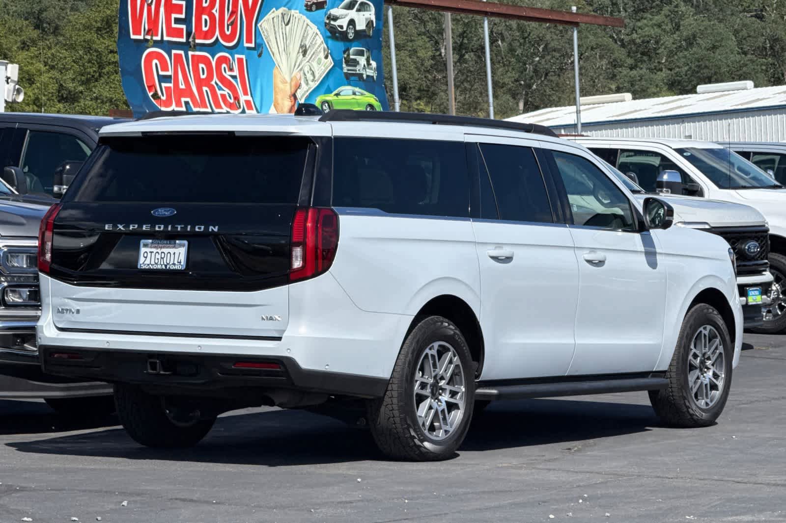 Certified 2025 Ford Expedition Max Active AWD/4WD image 4