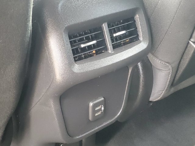 Used 2022 GMC Terrain SLE w/ Driver Convenience Package FWD image 35