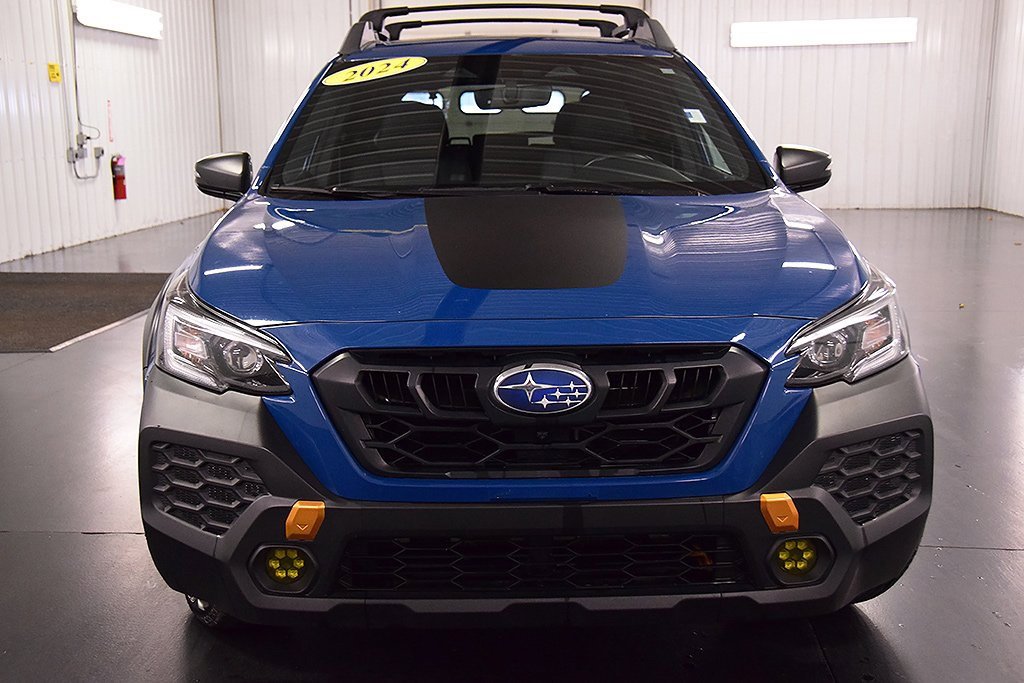 Used 2024 Subaru Outback Wilderness image 2