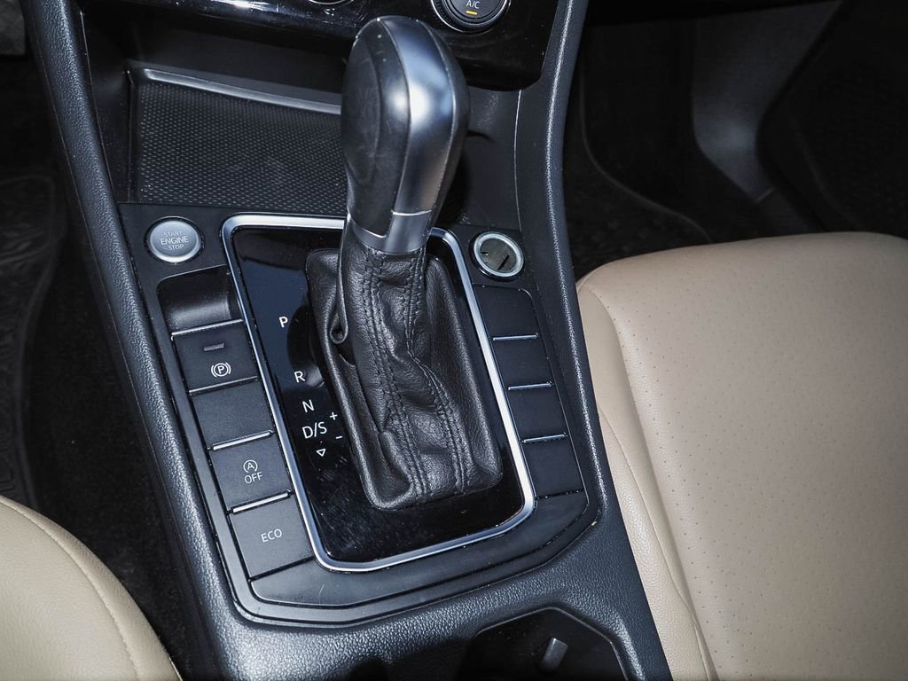 Used 2019 Volkswagen Jetta SE image 15
