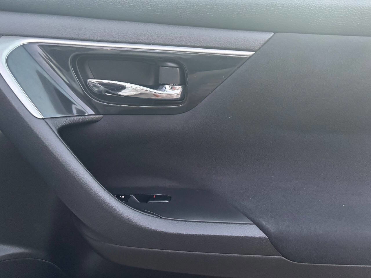 Used 2014 Nissan Altima 2.5 S image 25