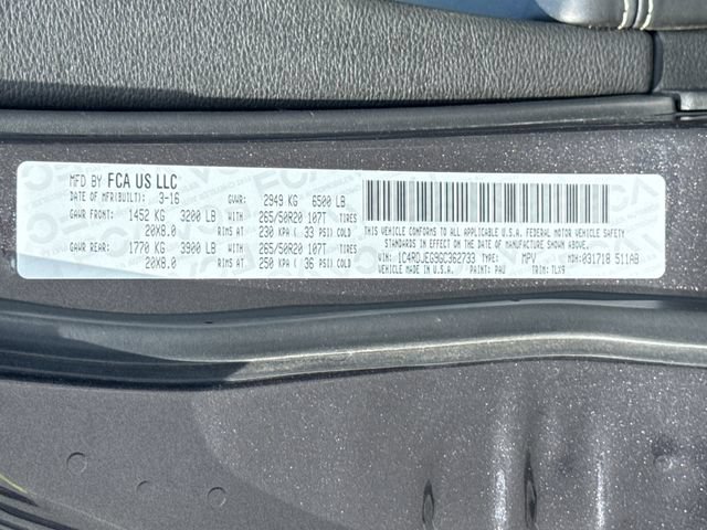 Used 2016 Dodge Durango Citadel w/ Premium Entertainment Group AWD/4WD image 24
