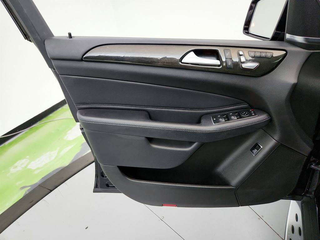 Used 2018 Mercedes-Benz GLE 350 image 24