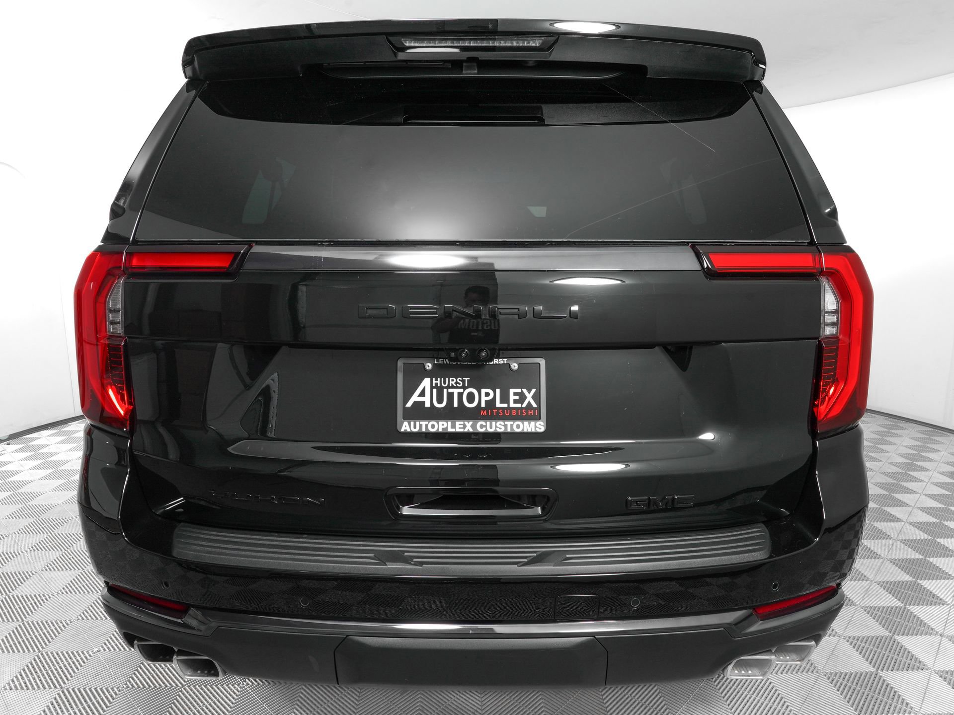 Used 2026 GMC Yukon XL Denali Ultimate AWD/4WD image 6
