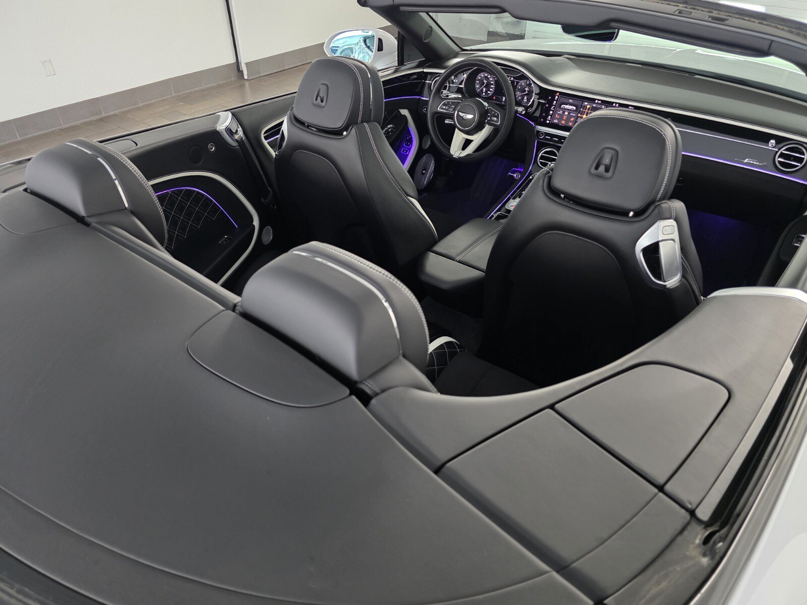 Used 2024 Bentley Continental GT Speed AWD/4WD image 19