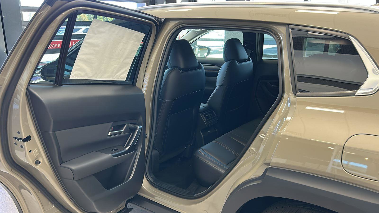 New 2025 MAZDA CX-50 AWD 2.5 Turbo w/ Cargo Package image 19