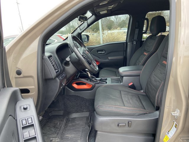 Used 2023 Nissan Frontier PRO-4X w/ Pro Convenience Package image 33