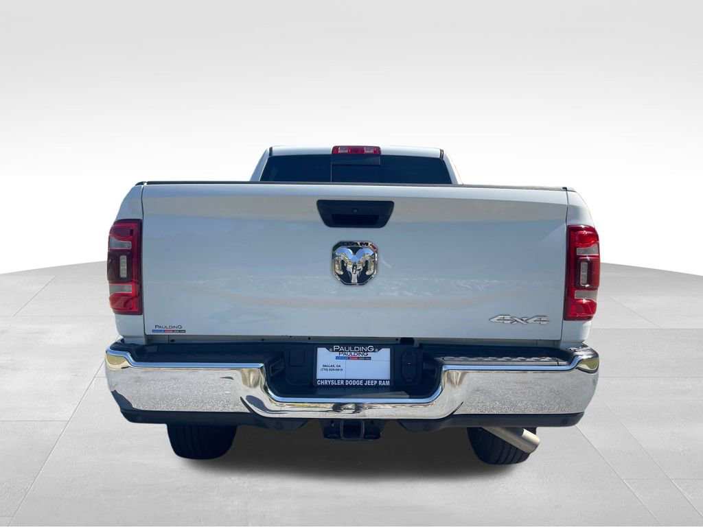 Used 2024 RAM 2500 Tradesman w/ Chrome Appearance Group AWD/4WD image 6