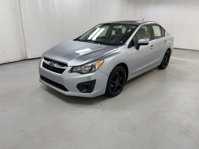 Used 2013 Subaru Impreza 2.0i Premium w/ All-Weather Pkg AWD/4WD image 2