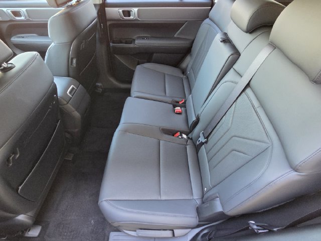 New 2027 Hyundai Santa Fe SEL FWD image 33